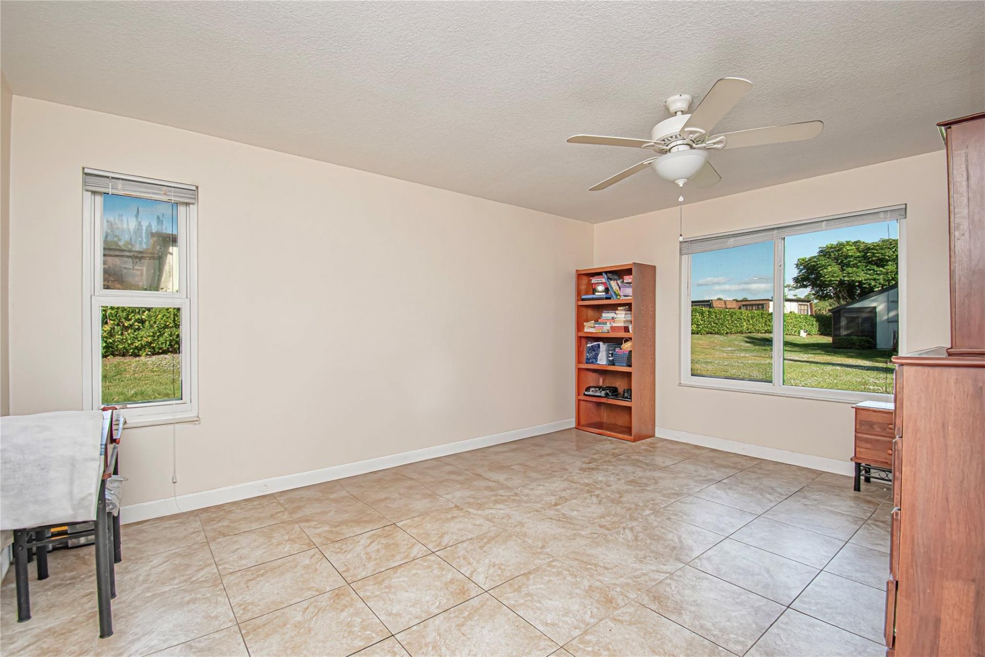 381 Ottawa Ct, Royal Palm Beach, FL 33411 Photo