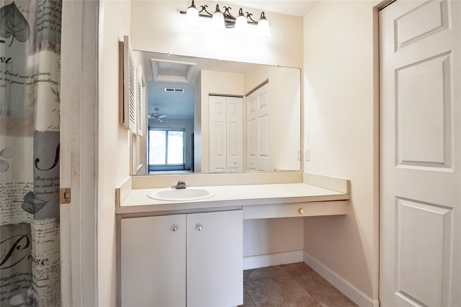 381 Ottawa Ct, Royal Palm Beach, FL 33411 Photo