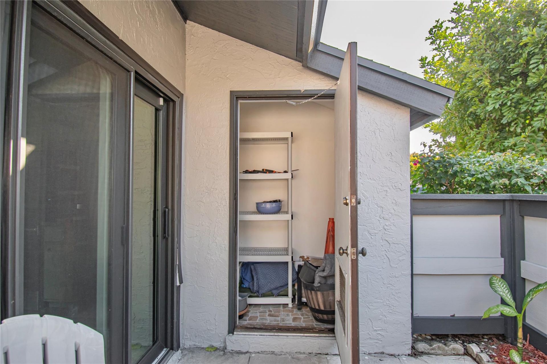 381 Ottawa Ct, Royal Palm Beach, FL 33411 Photo