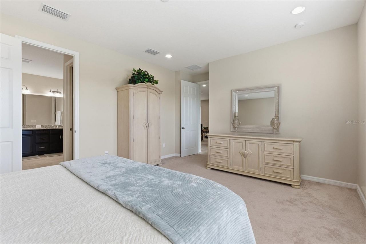 5617 Maidenstone Way, Palmetto, FL 34221 Photo