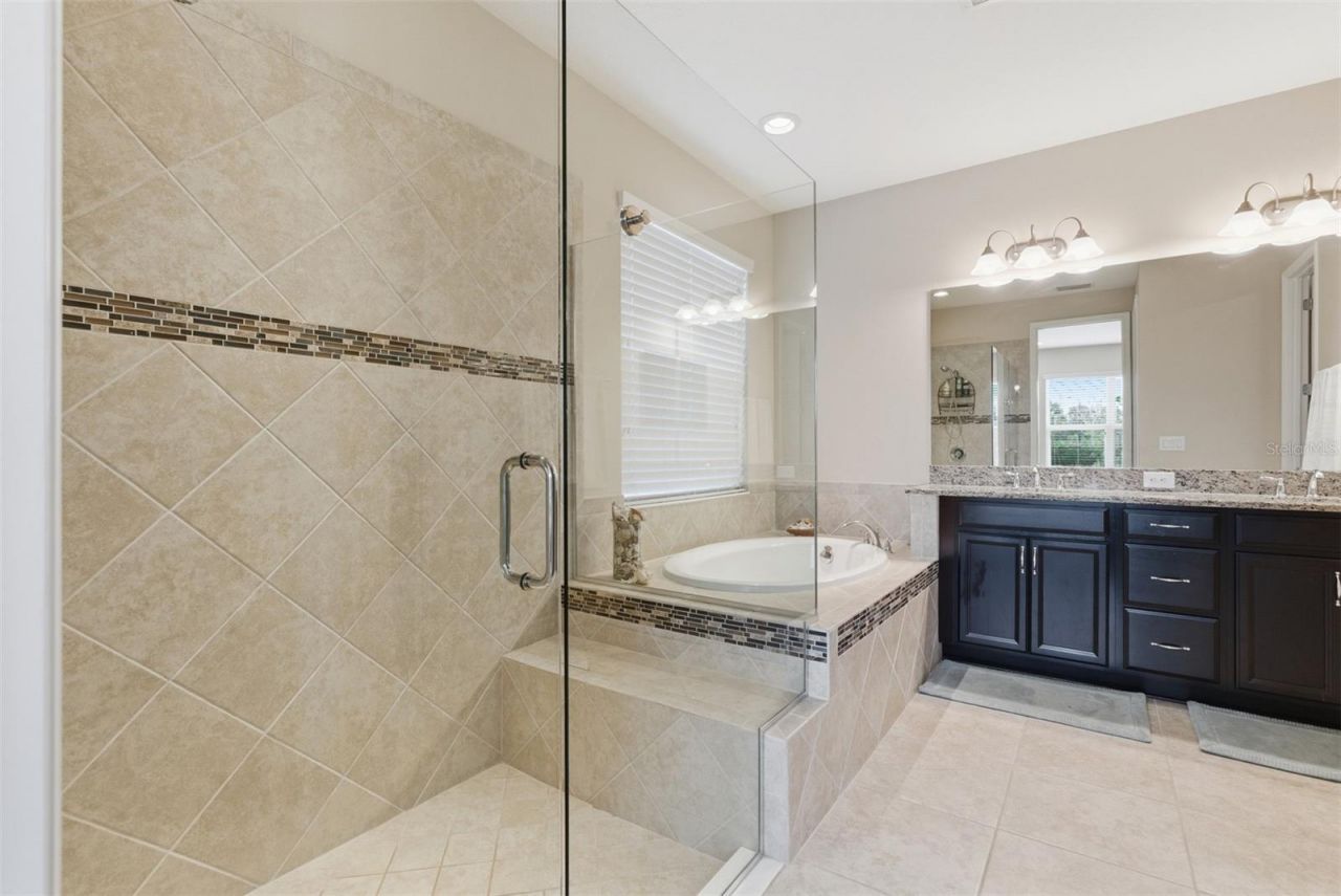 5617 Maidenstone Way, Palmetto, FL 34221 Photo