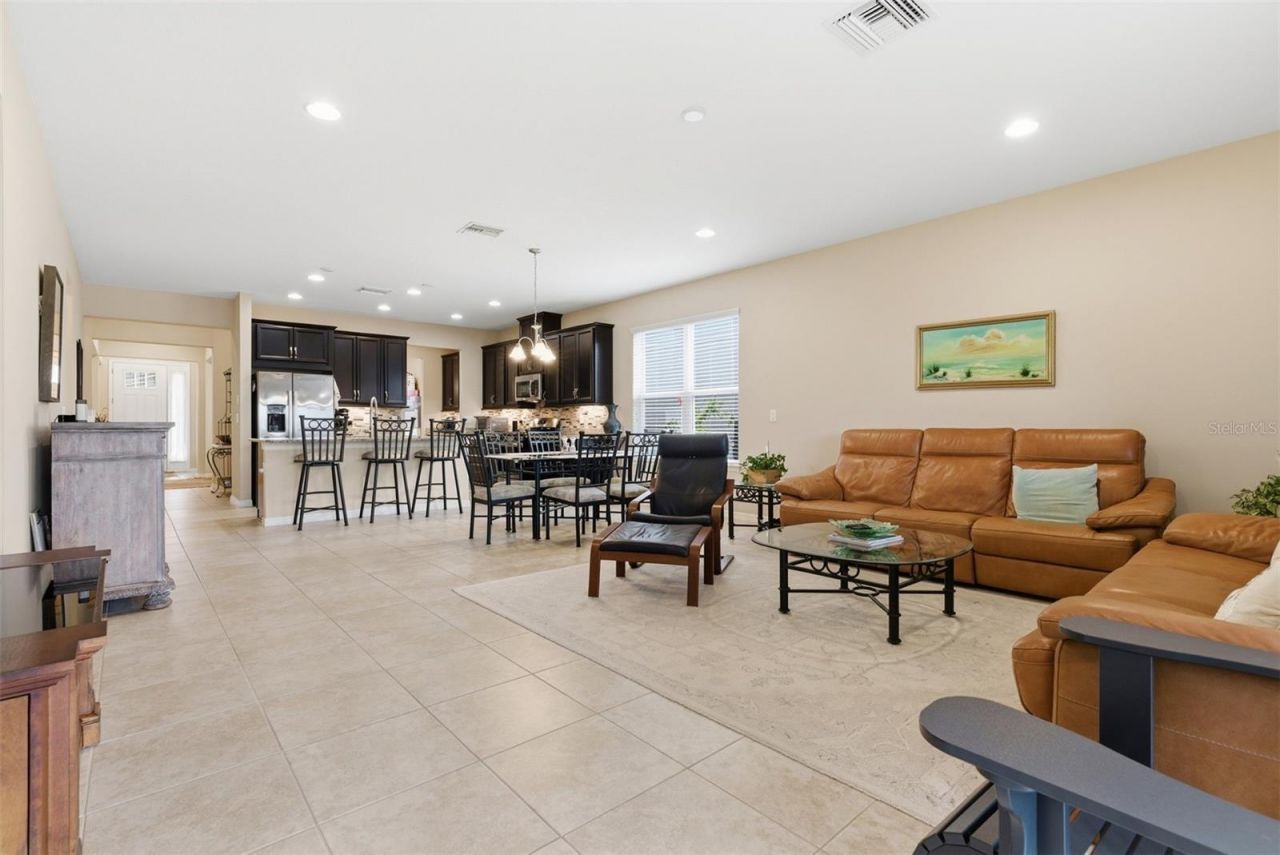 5617 Maidenstone Way, Palmetto, FL 34221 Photo