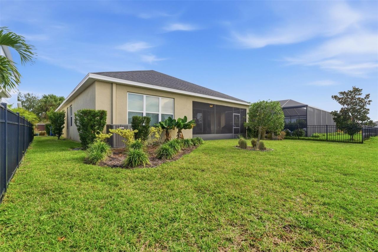 5617 Maidenstone Way, Palmetto, FL 34221 Photo