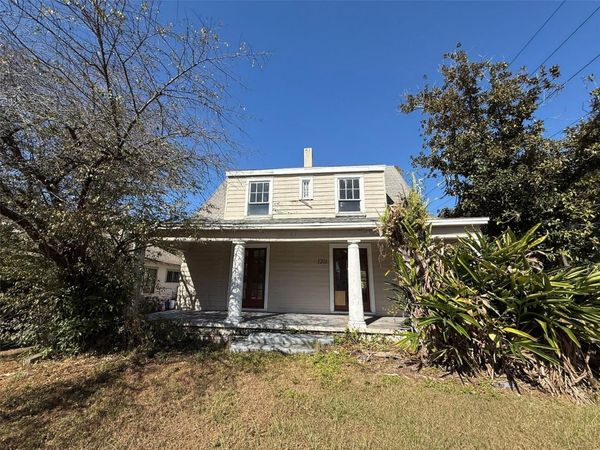 1201 OAKHILL STREET, LAKELAND, FL 33815