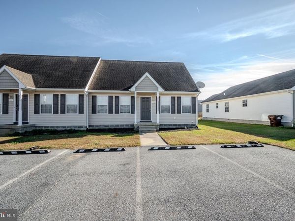 215 N BROWN STREET, FRUITLAND, MD 21826