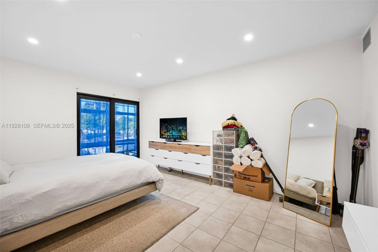 4020 N Hills Dr, Unit 29, Hollywood, FL 33021 Photo