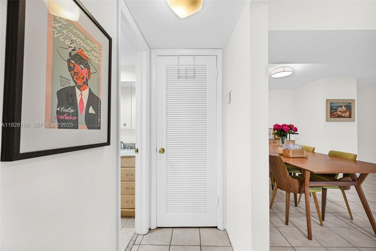 4020 N Hills Dr, Unit 29, Hollywood, FL 33021 Photo