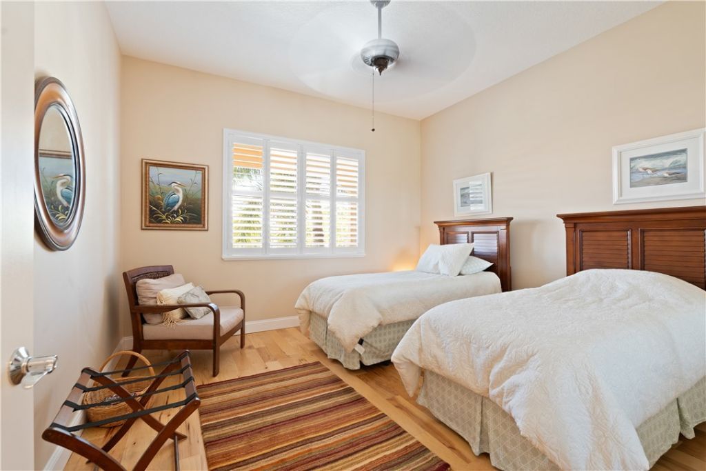 11 Harbour Isle Drive W, Unit 203, Hutchinson Island, FL 34949 Photo