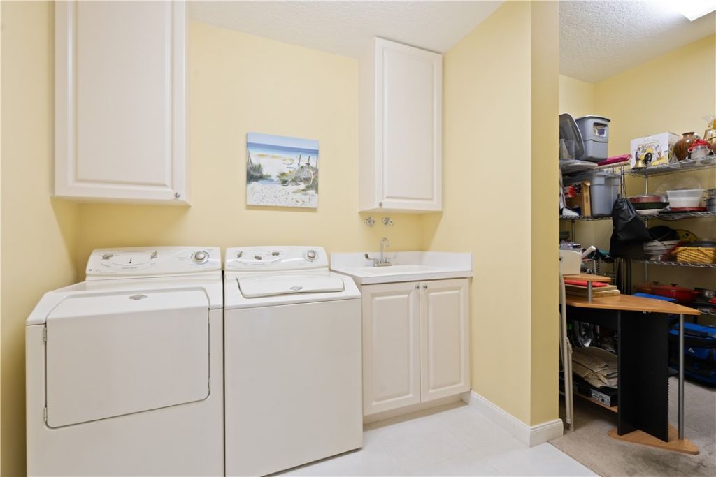 11 Harbour Isle Drive W, Unit 203, Hutchinson Island, FL 34949 Photo