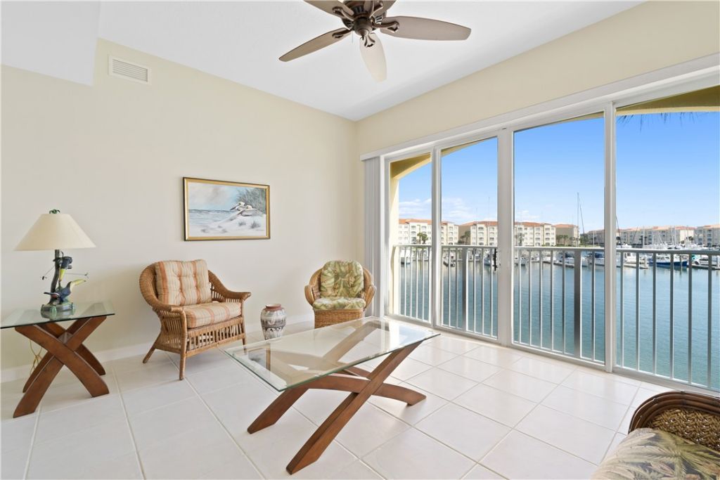 11 Harbour Isle Drive W, Unit 203, Hutchinson Island, FL 34949 Photo