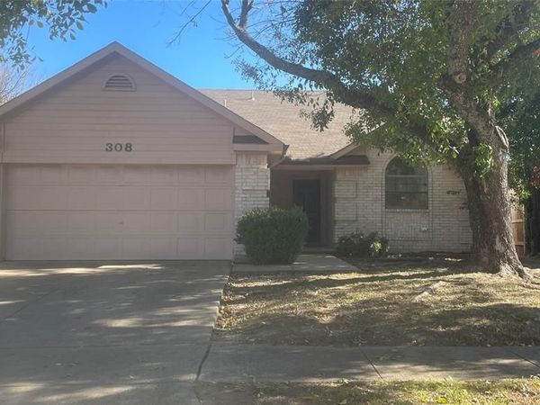 308 SIERRA Way, Cedar Hill, TX 75104