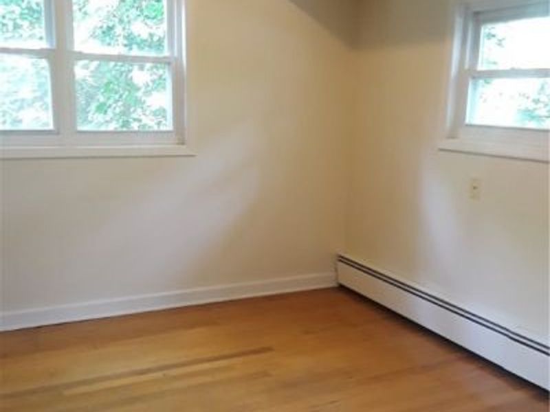 383 Aqueduct Street, Akron, OH 44303 Photo 6