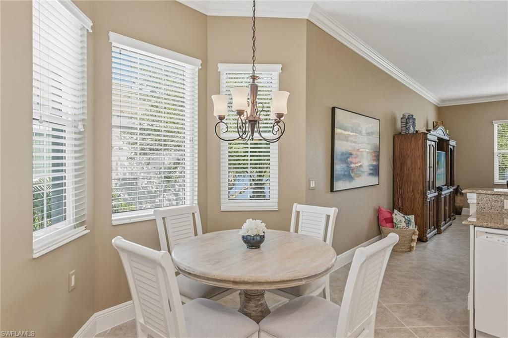 9224 Campanile Cir, Unit 201, Naples, FL 34114 Photo