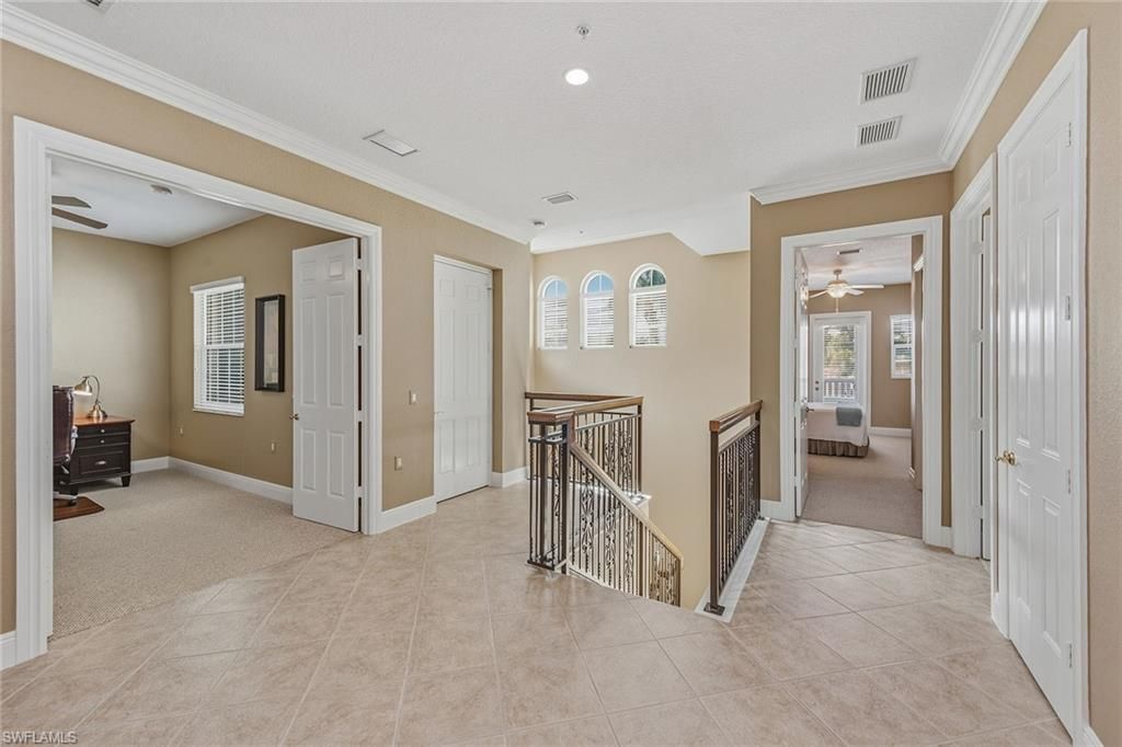 9224 Campanile Cir, Unit 201, Naples, FL 34114 Photo