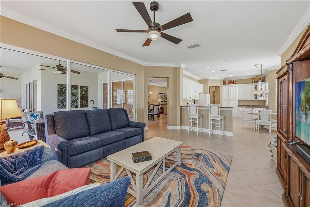 9224 Campanile Cir, Unit 201, Naples, FL 34114 Photo
