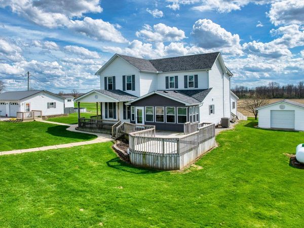 8485 Westfall Road SW, Amanda, OH 43102