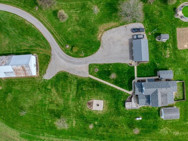 8485 Westfall Road SW, Amanda, OH 43102