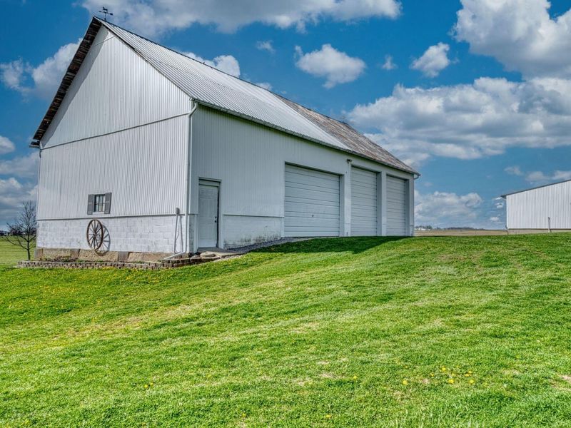 8485 Westfall Road SW, Amanda, OH 43102 Photo 21