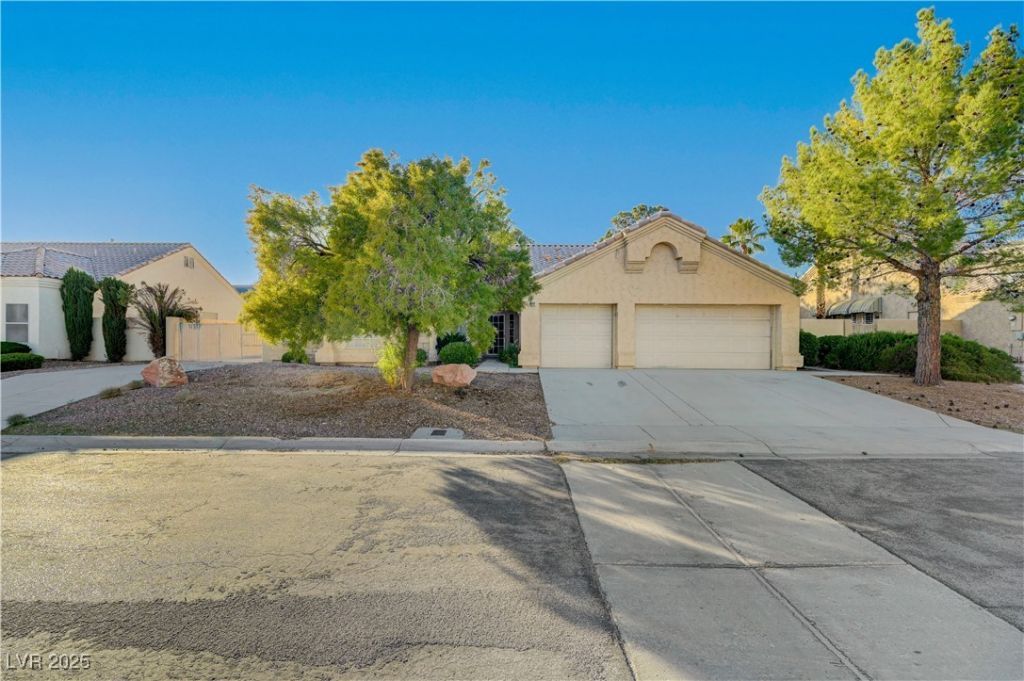 3205 Sterlingshire Drive, Las Vegas, NV 89146 Main Photo