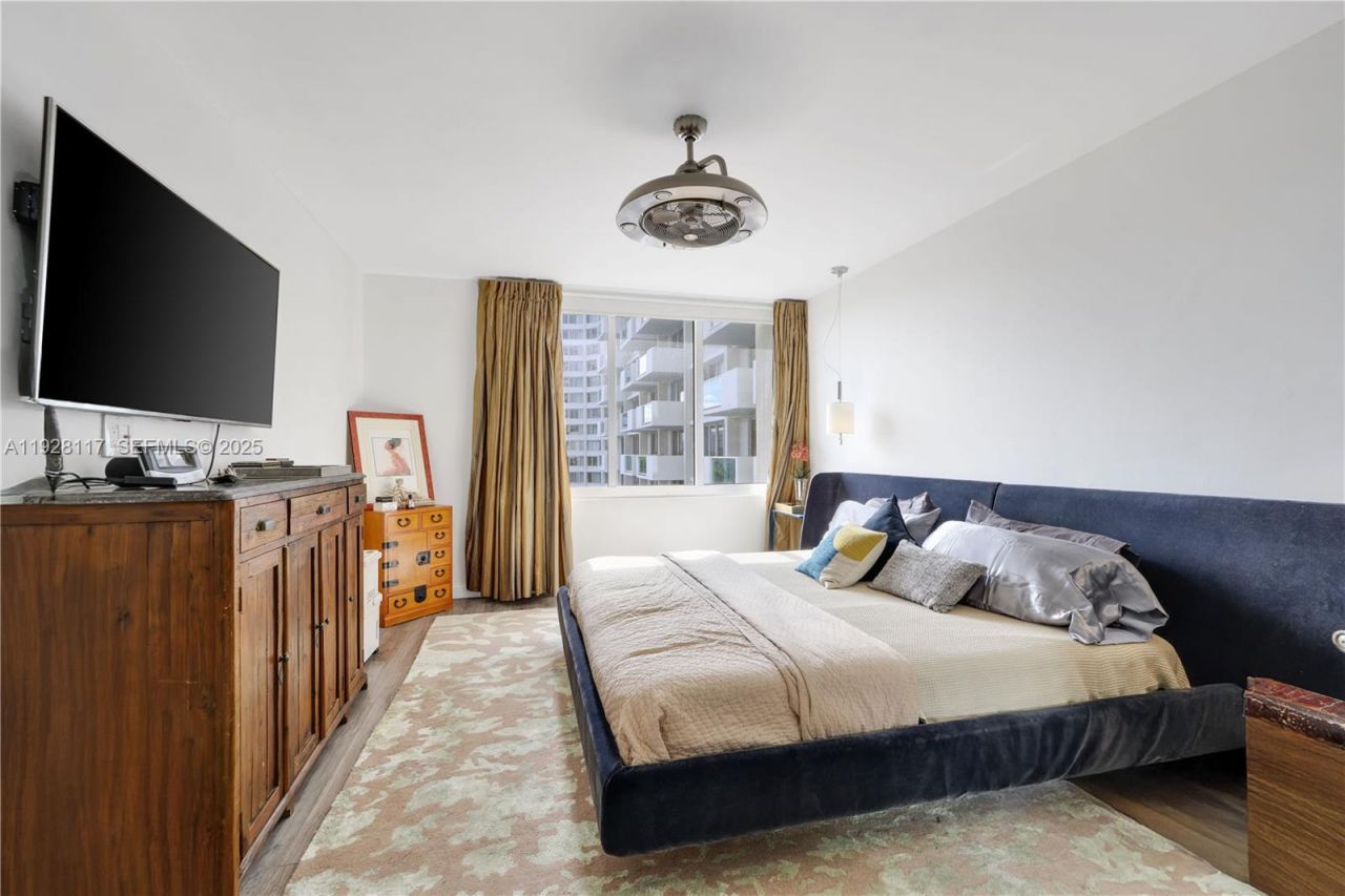 1200 West Ave, Unit 615, Miami Beach, FL 33139 Photo