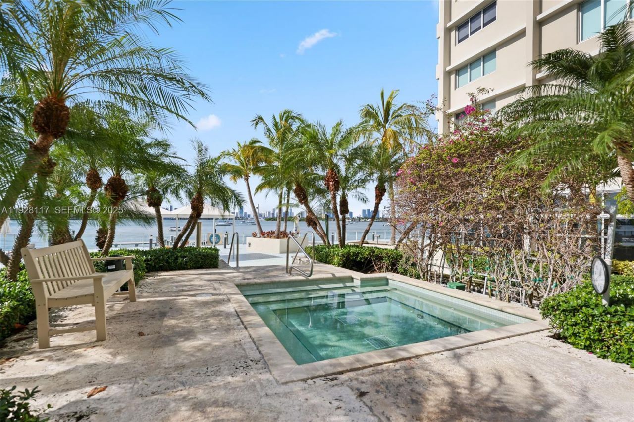 1200 West Ave, Unit 615, Miami Beach, FL 33139 Photo