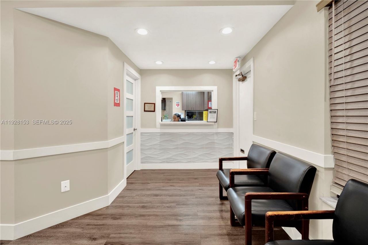 2929 N University Dr., Coral Springs, FL 33065 Photo