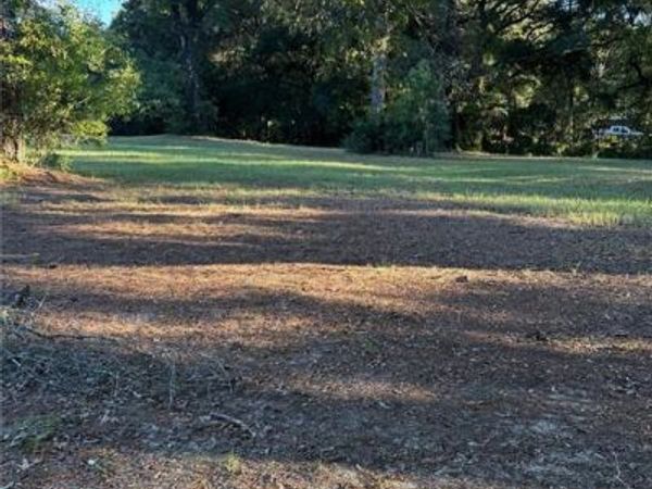 5741 Hillview Road, Mobile, AL 36619