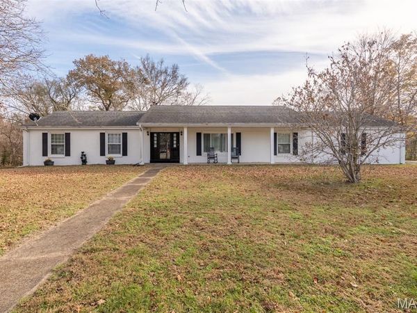 215 Piedmont Ave., Piedmont, MO 63957