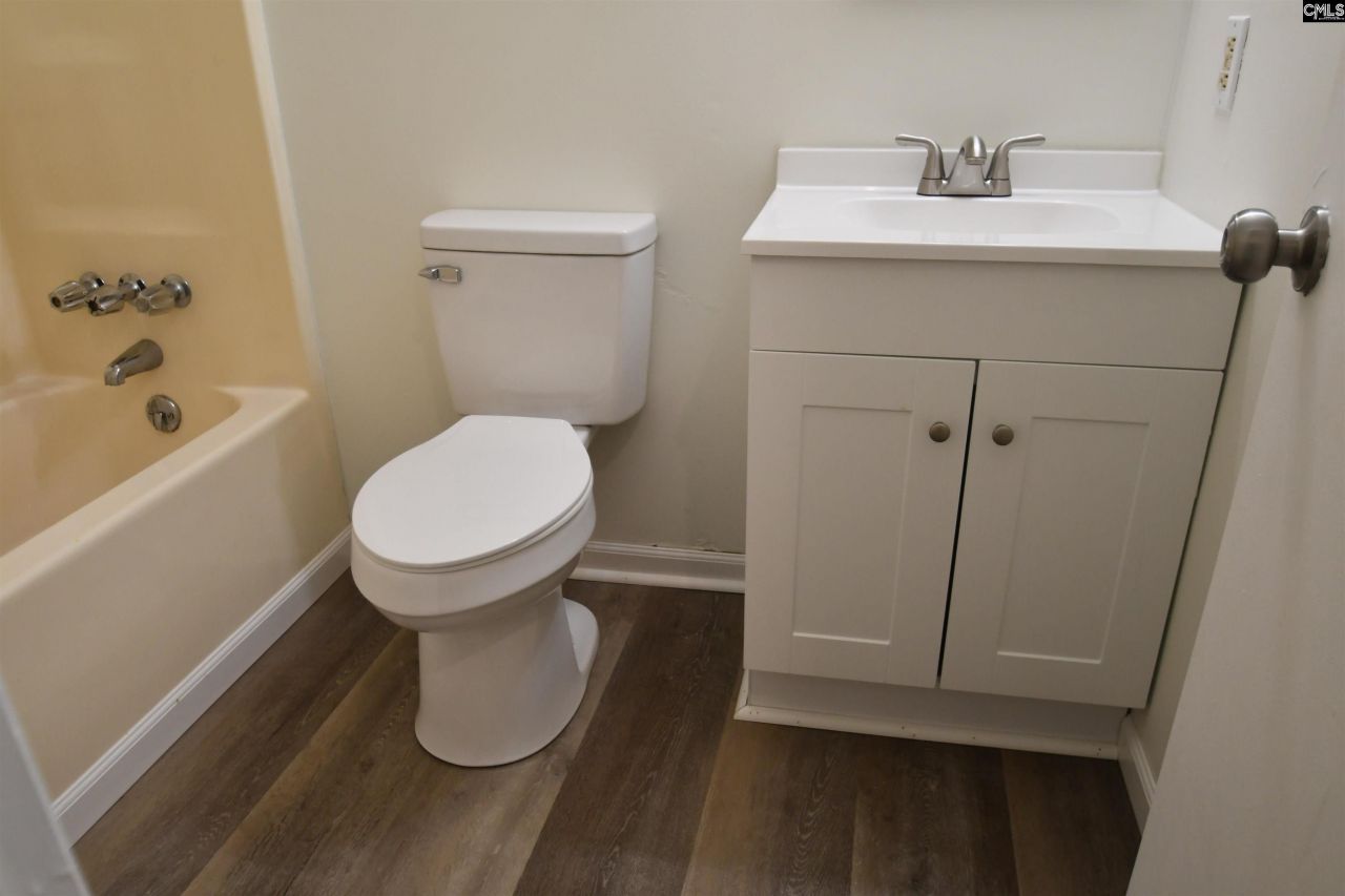 610 Milligan Street Photo 11