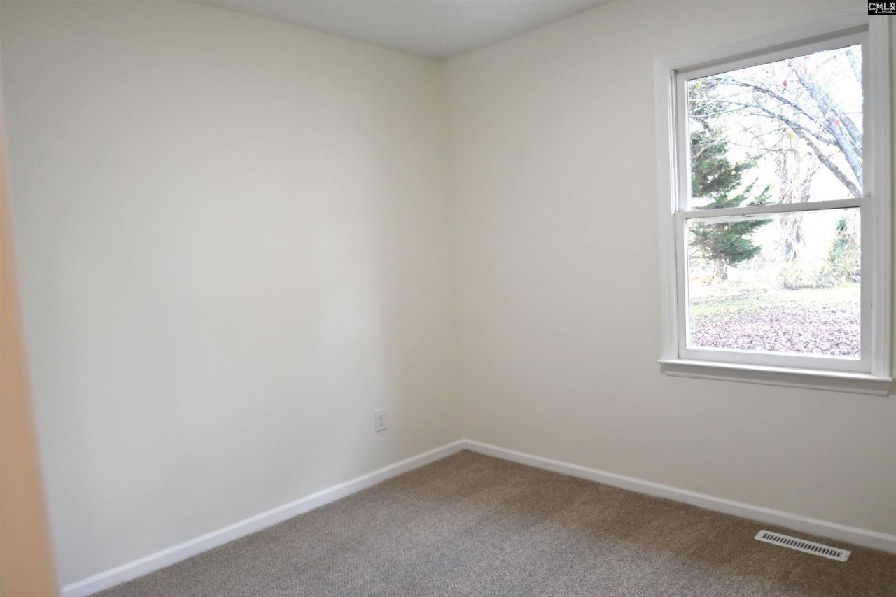 610 Milligan Street Photo 17