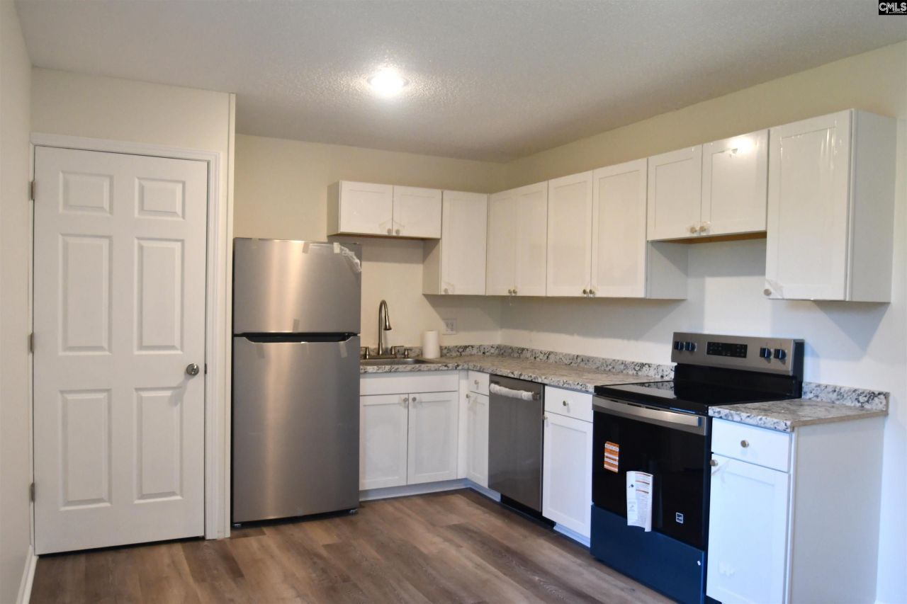 610 Milligan Street Photo 8