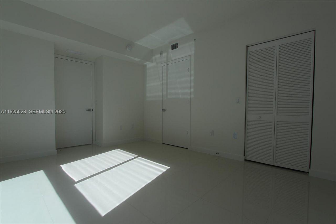 7875 NW 107th Ave, Unit 519, Doral, FL 33178 Photo