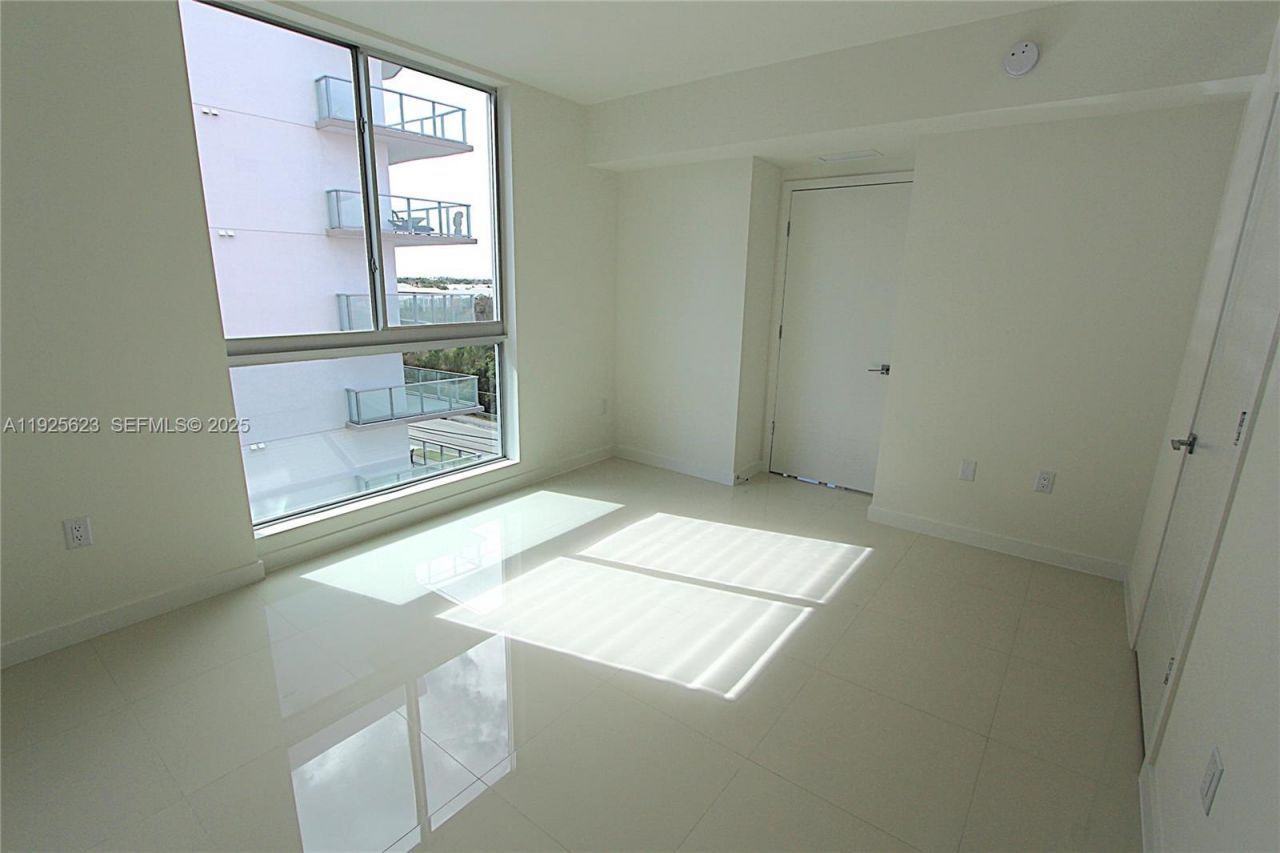 7875 NW 107th Ave, Unit 519, Doral, FL 33178 Photo