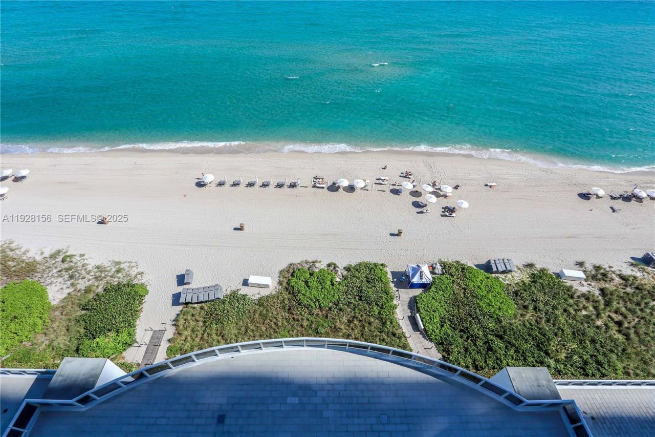 15901 Collins Ave, Unit 1101, Sunny Isles Beach, FL 33160 Photo