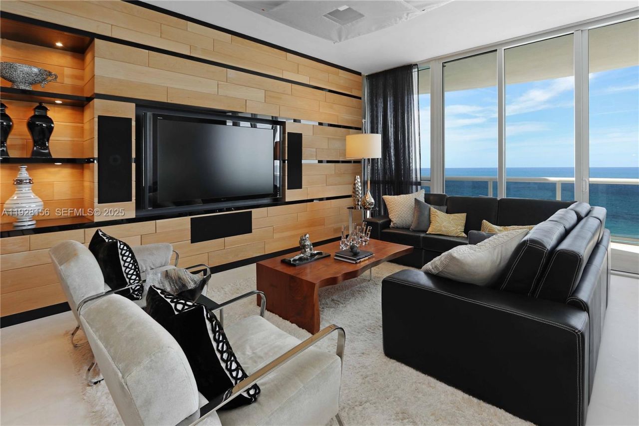 15901 Collins Ave, Unit 1101, Sunny Isles Beach, FL 33160 Photo