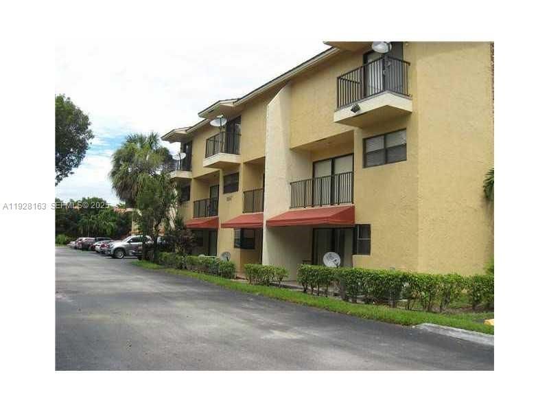 2997 Riverside Dr, Unit 212, Coral Springs, FL 33065 Photo