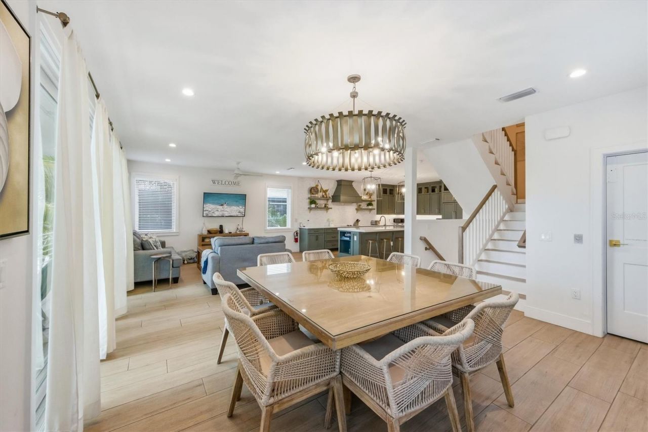 403 20th Place N, Bradenton Beach, FL 34217 Photo