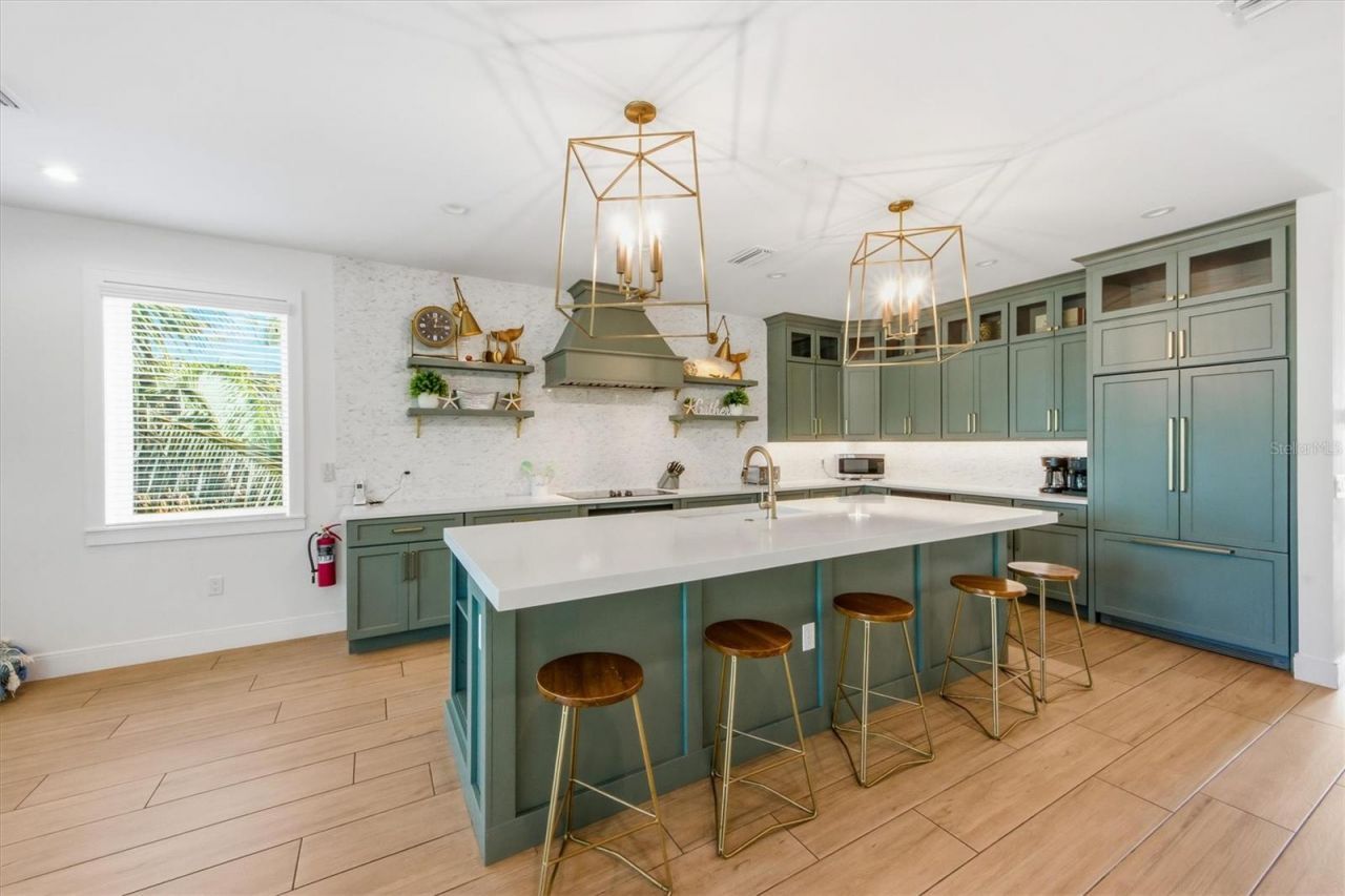 403 20th Place N, Bradenton Beach, FL 34217 Photo