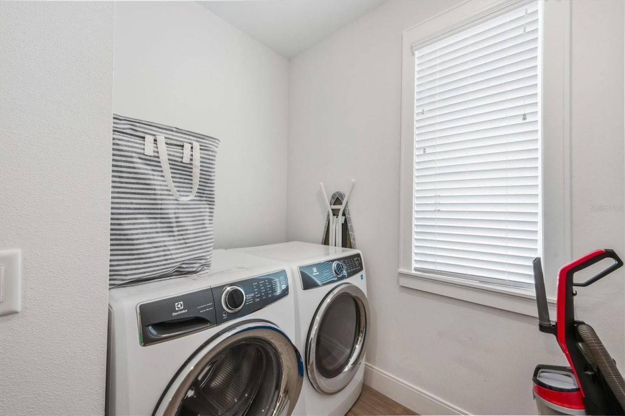 403 20th Place N, Bradenton Beach, FL 34217 Photo