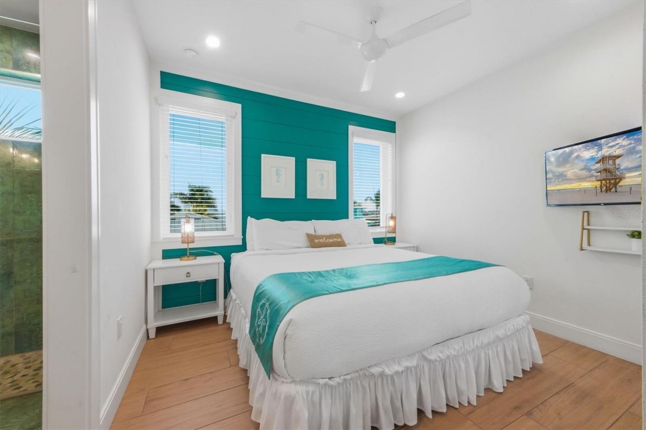 403 20th Place N, Bradenton Beach, FL 34217 Photo