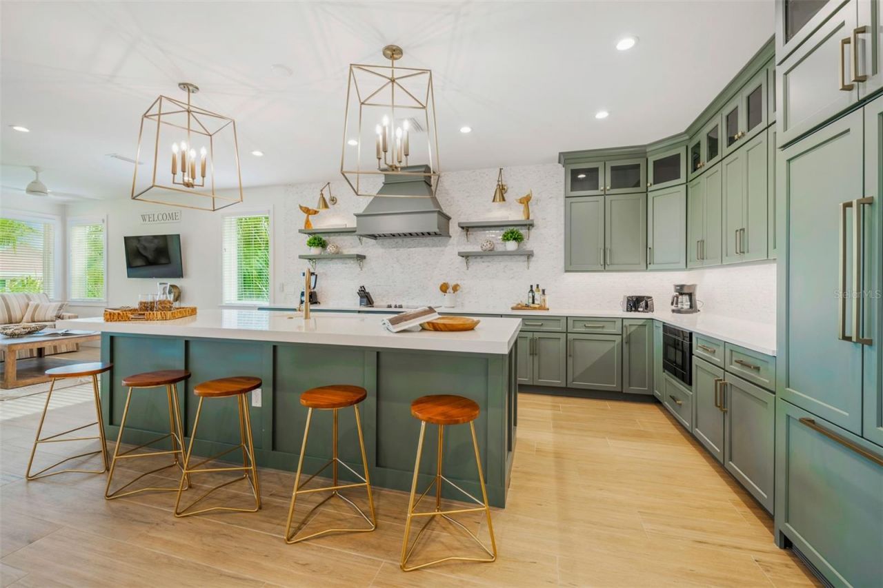 403 20th Place N, Bradenton Beach, FL 34217 Photo