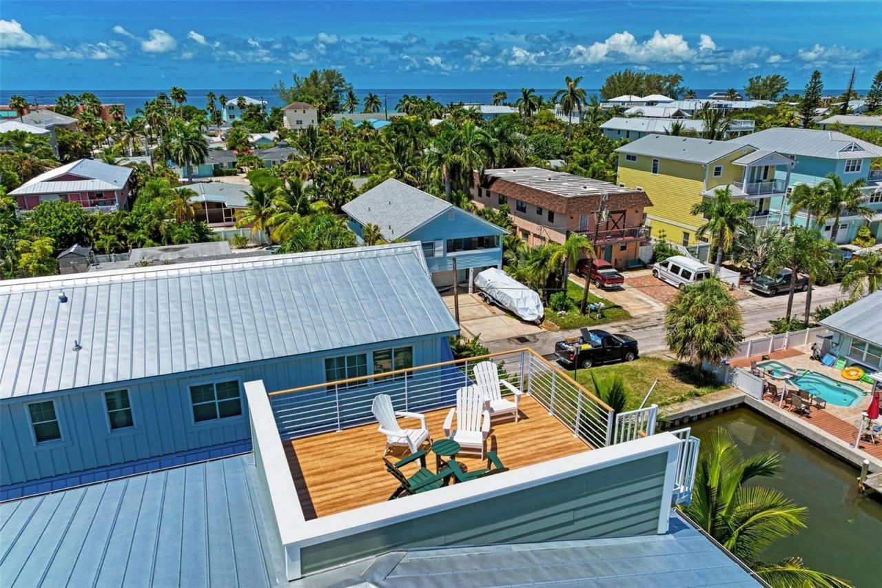 403 20th Place N, Bradenton Beach, FL 34217 Photo