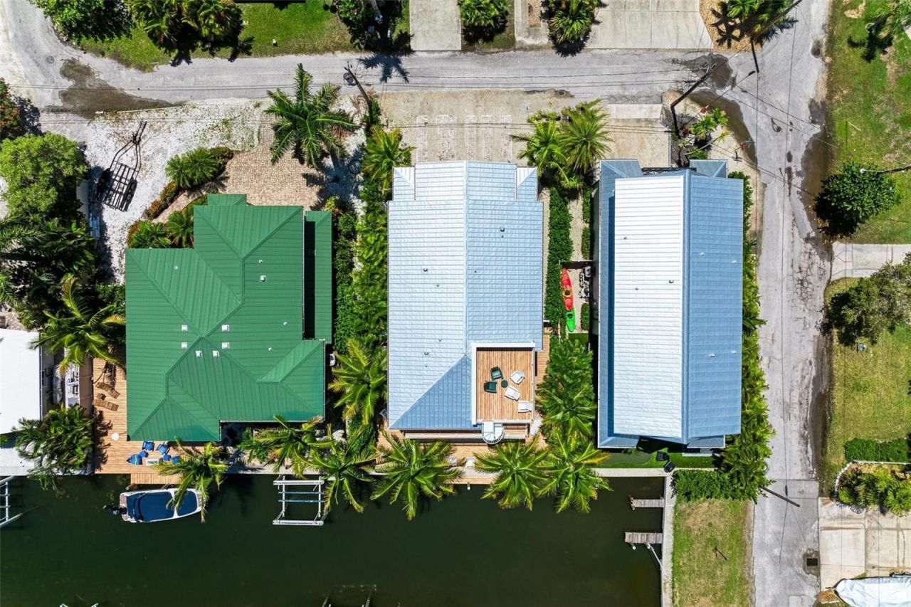 403 20th Place N, Bradenton Beach, FL 34217 Photo