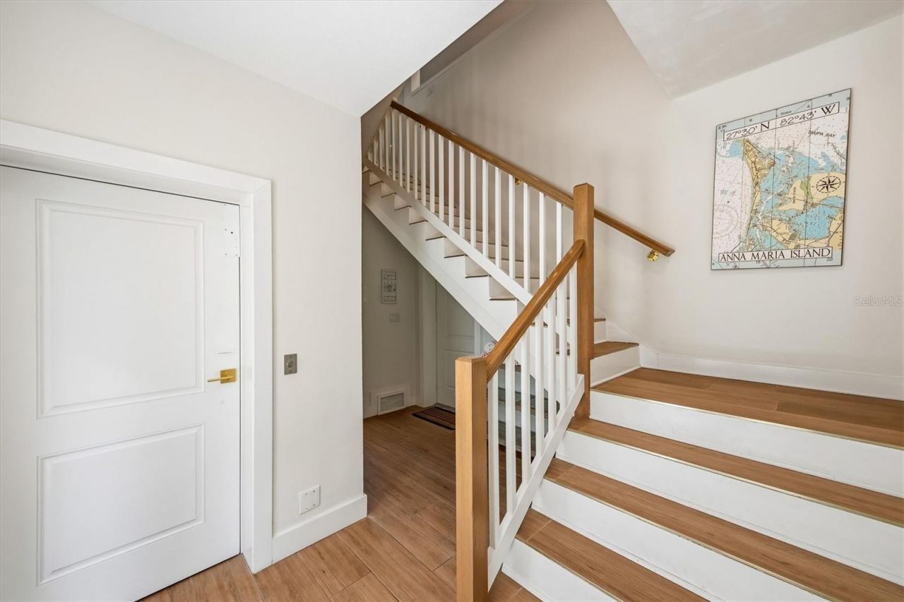 403 20th Place N, Bradenton Beach, FL 34217 Photo