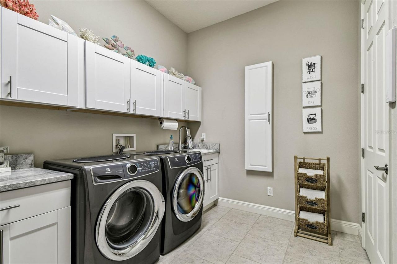 1446 Via Verdi Drive, Palm Harbor, FL 34683 Photo