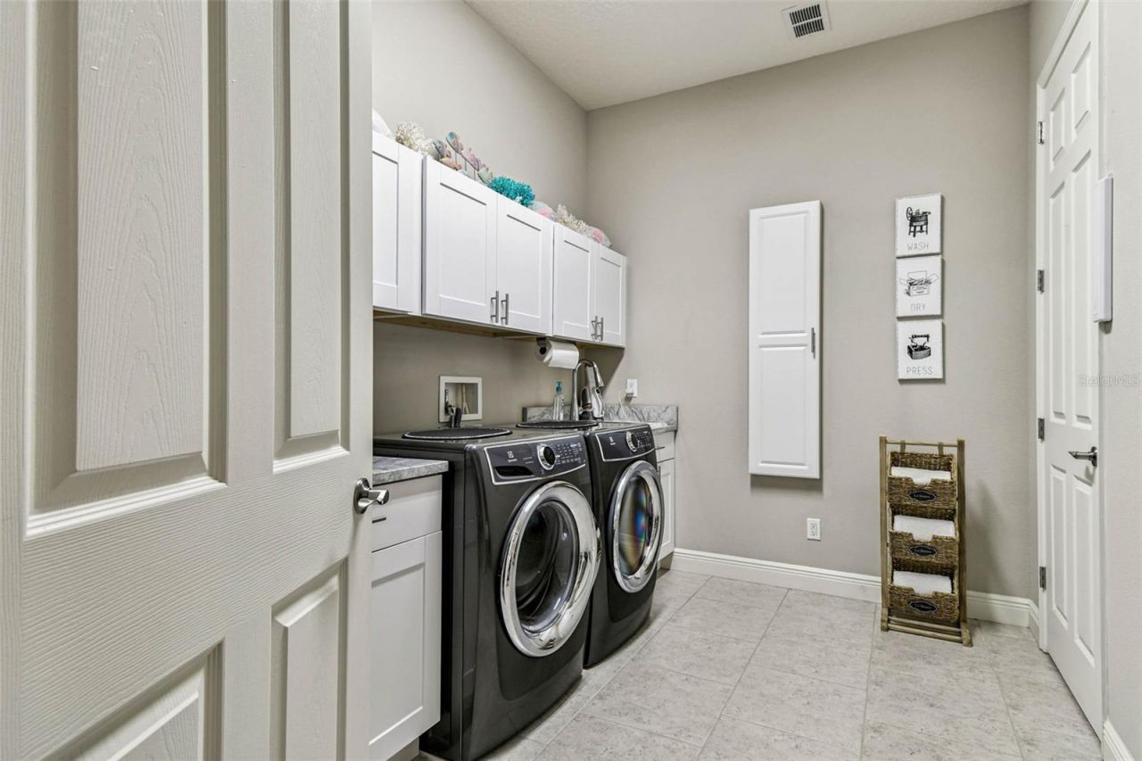 1446 Via Verdi Drive, Palm Harbor, FL 34683 Photo