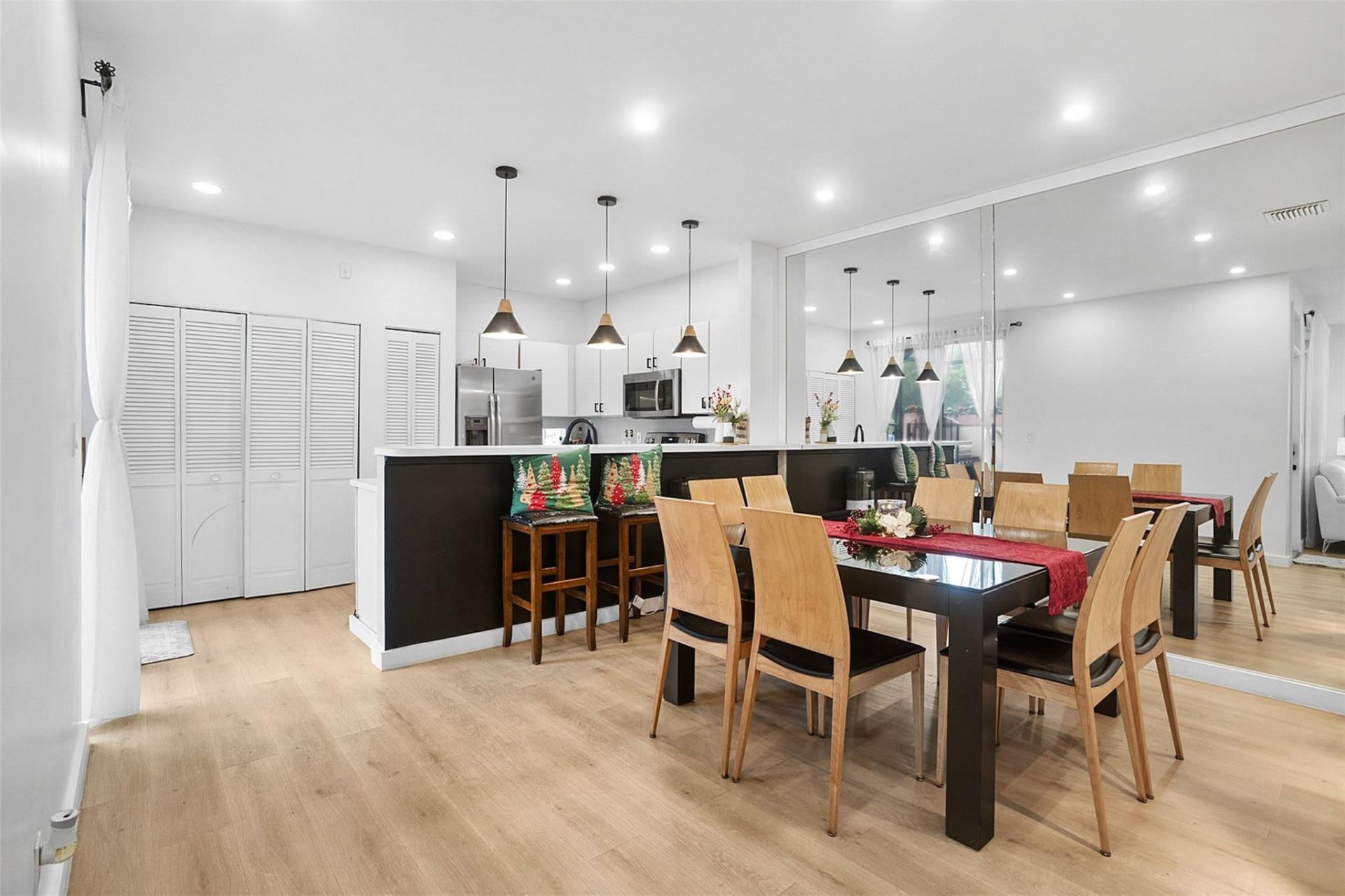 11760 Royal Palm Boulevard, Coral Springs, FL 33065 Photo