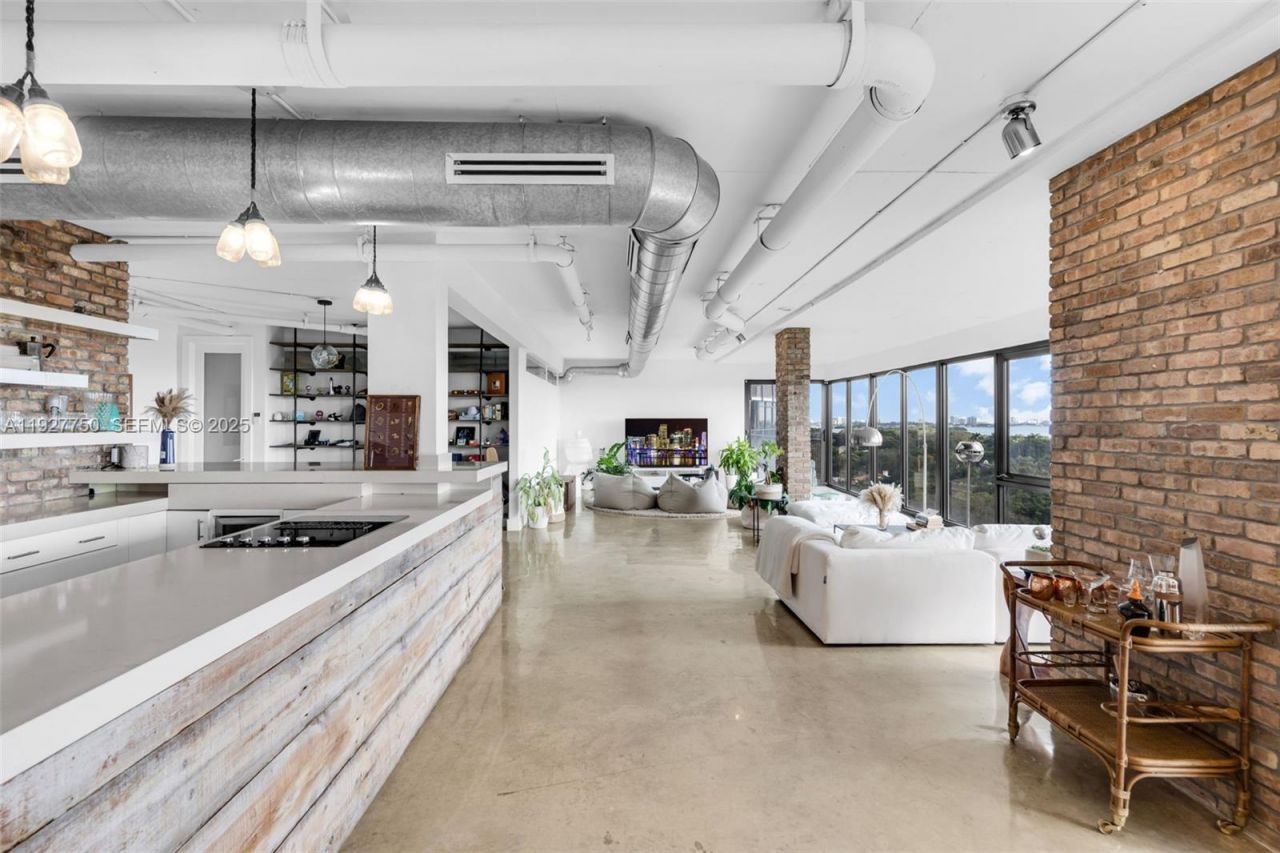 5701 Biscayne Blvd, Unit PH-9, Miami, FL 33137 Photo