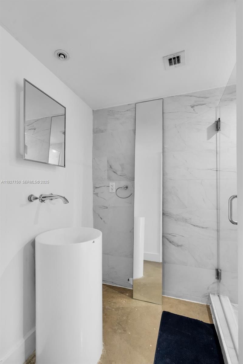 5701 Biscayne Blvd, Unit PH-9, Miami, FL 33137 Photo