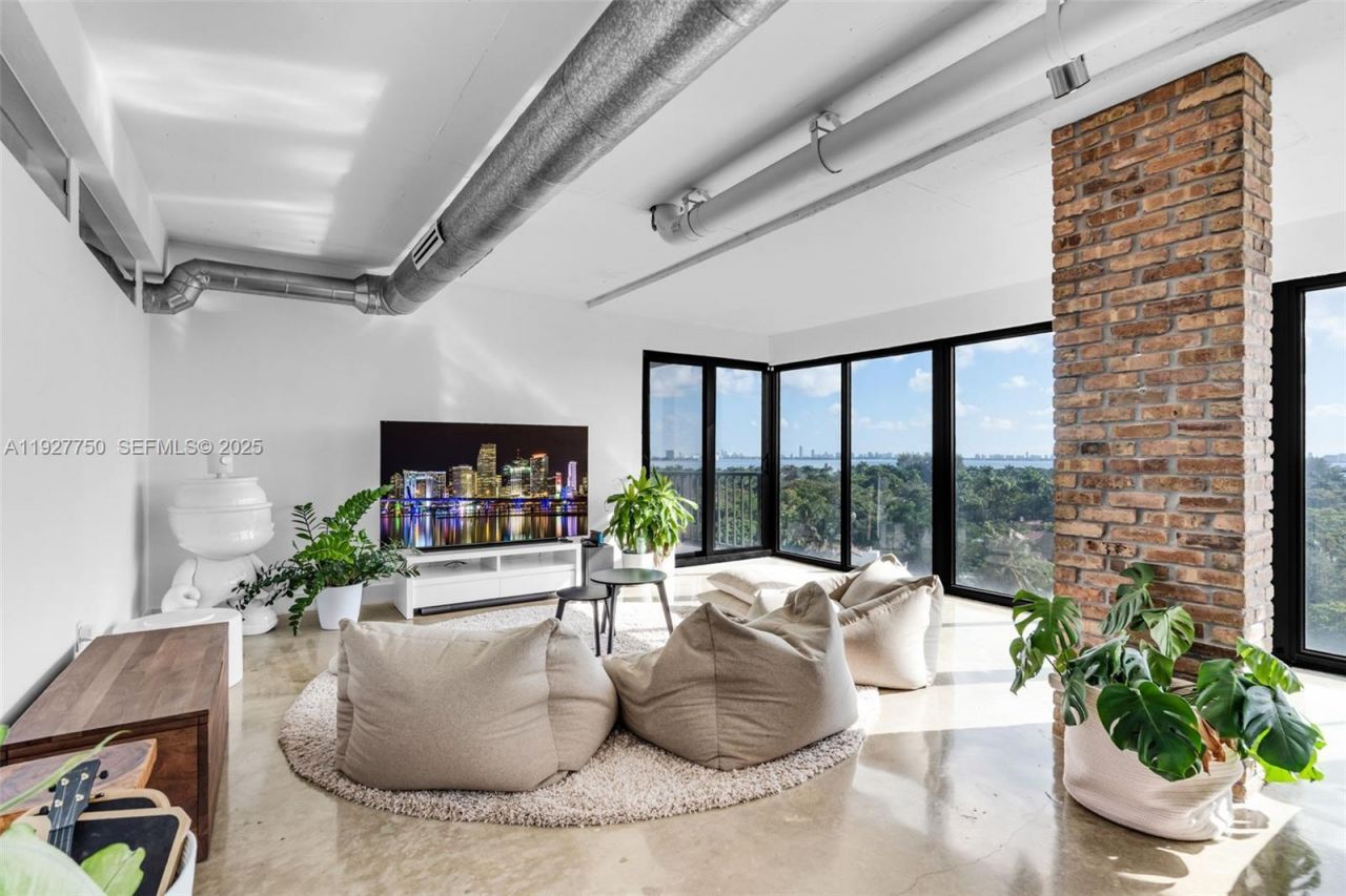 5701 Biscayne Blvd, Unit PH-9, Miami, FL 33137 Photo